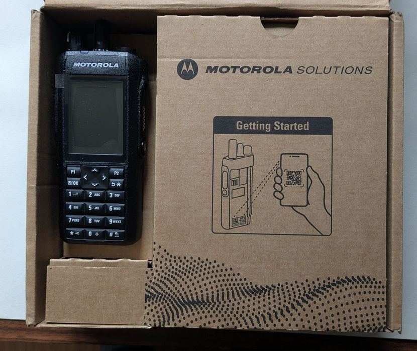 Топову рацію Моторола Motorola r7 fkp