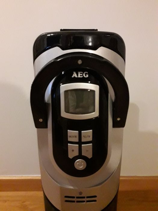 Aquecedor AEG de 2000W com avaria64862087811713122