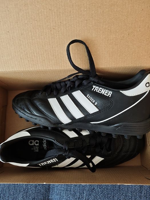 Buty Adidas Kaiser dla Trenera r. 39 1/3