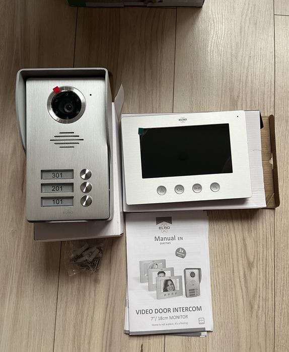 Відеодомофон на 3 квартири Elro Video Door Intercom 3*18