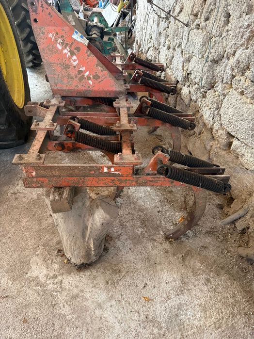 Escarificador Agrovil