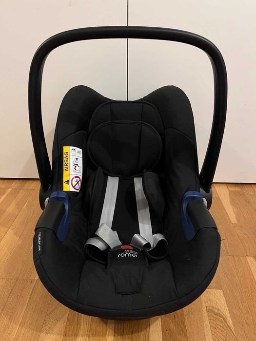 Fotelik samochodowy Britax Romer Baby-Safe i-size