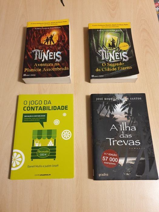 Livros variados (nacionais e estrangeiros)