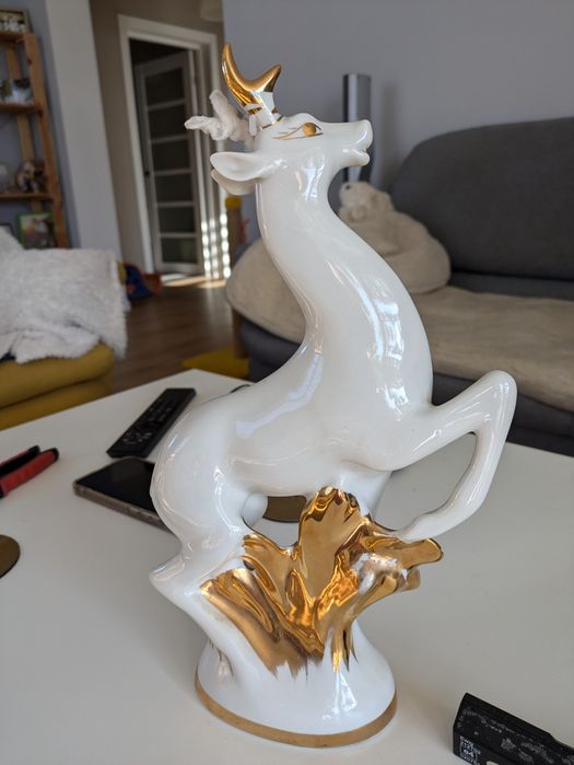 Олень,тарелки фарфор , блюдо 30/30 см, конфетница