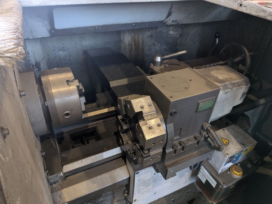 Tokarka numeryczna CNC LATHE