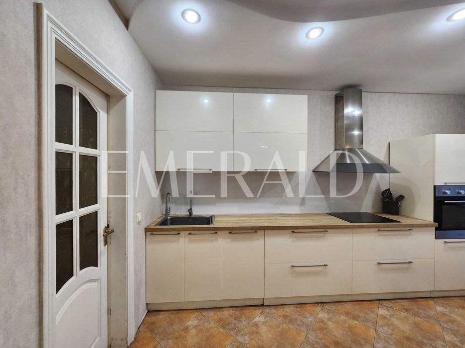 Оренда 3-к, 91 м² | метро Позняки | закрита територія