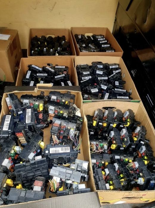 Блок BSM Пежо Сітроен r01 r02 r03 r04 r05 r06 z01 z04 ab1 ab2 l02 l04