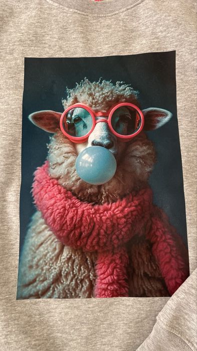 Sweat ovelha com pastilha elástica