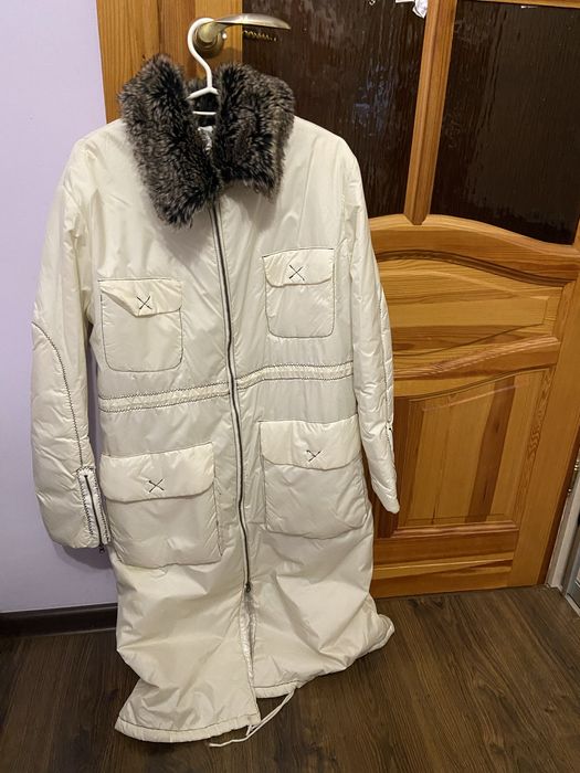 Куртка жіноча.