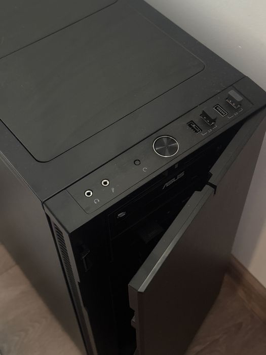 Komputer Gamingowy Fractal Design BeQuiet / złożony na zamówienie