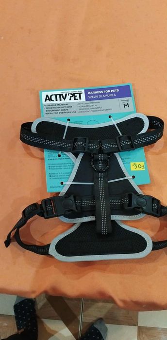 Nowe  szelki  dla psa