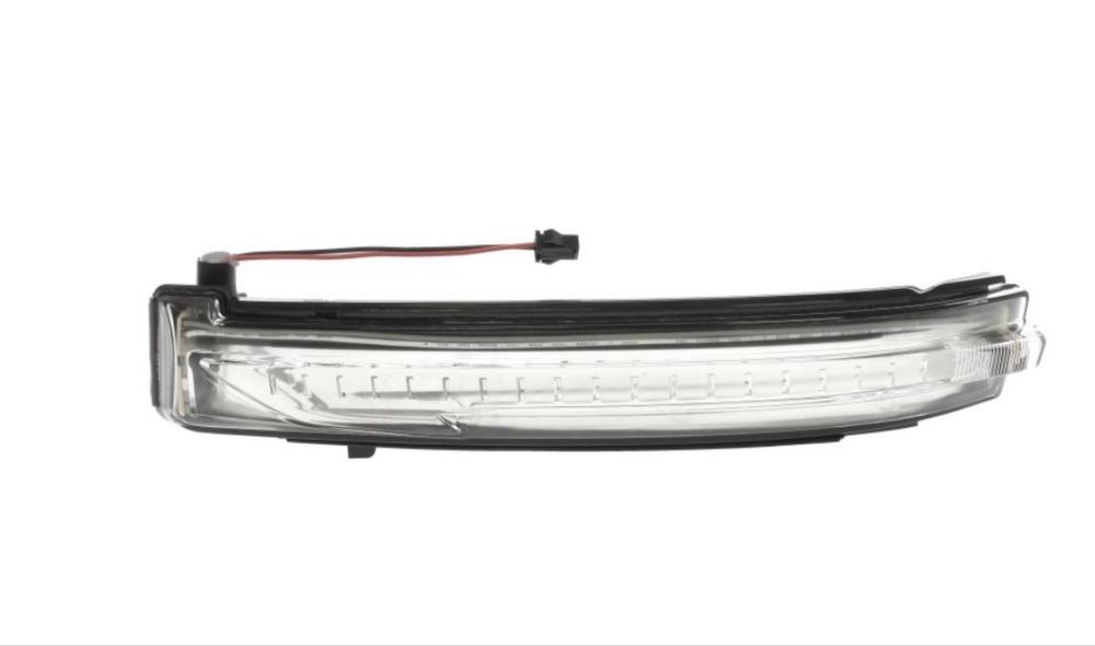 Указатель поворота правый