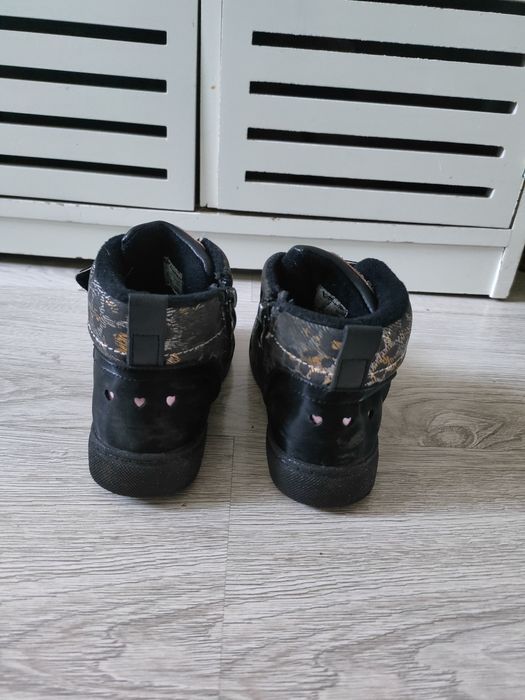 Trzewiki,kozaki rozm. 28