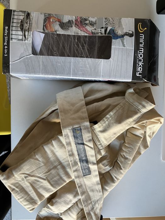 Baby sling novo na caixa