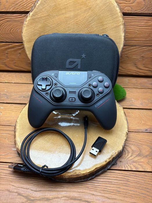 Astro C40 TR Tournament Ready Bezprzewodowy Pad Kontroler dla PS4 i PC modułowy z oprogramowaniem