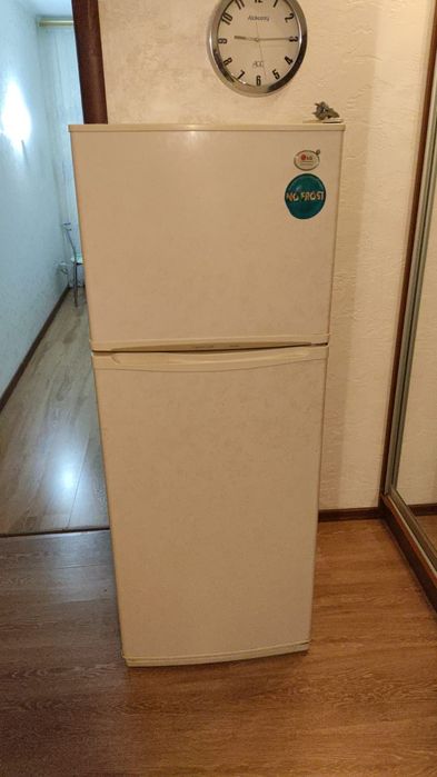 Холодильник LG No-Frost двухкамерный