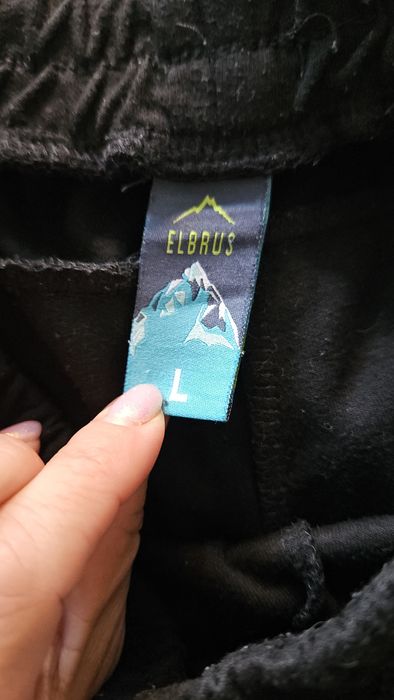 Spodnie dresowe Elbrus z Martes Sport