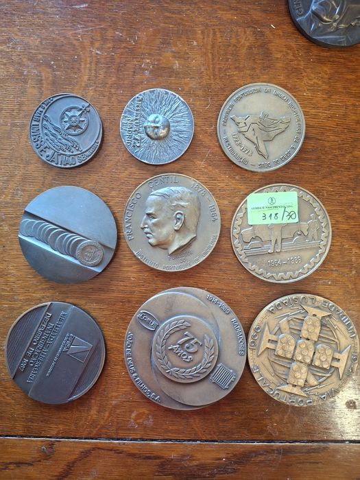 9 medalhas antigas oncologia cgd radio marconi etc