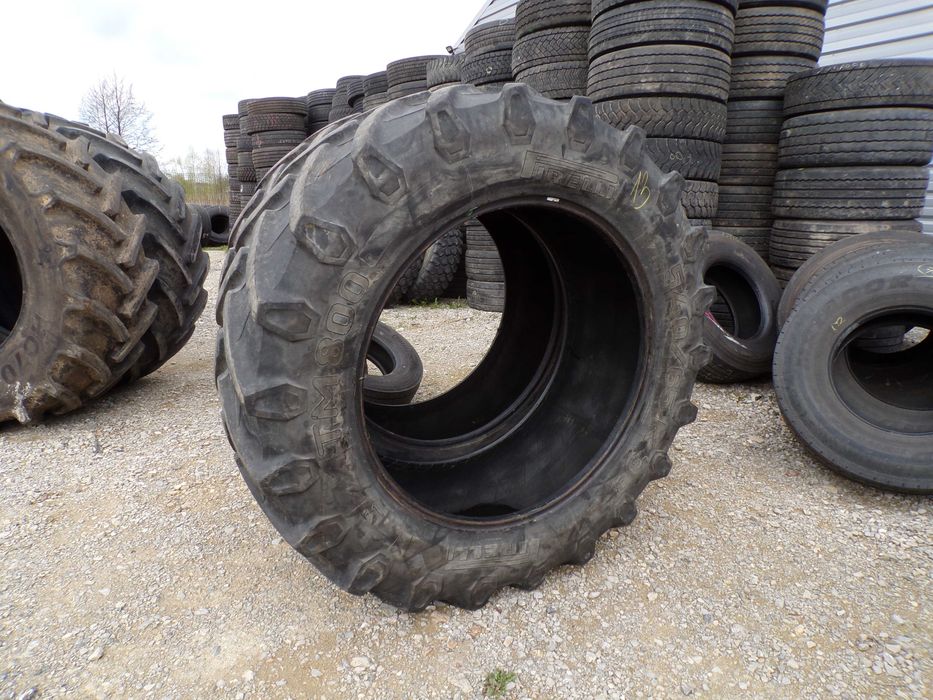 opona 540/65R38 PIRELLI TM800 (1300 netto)