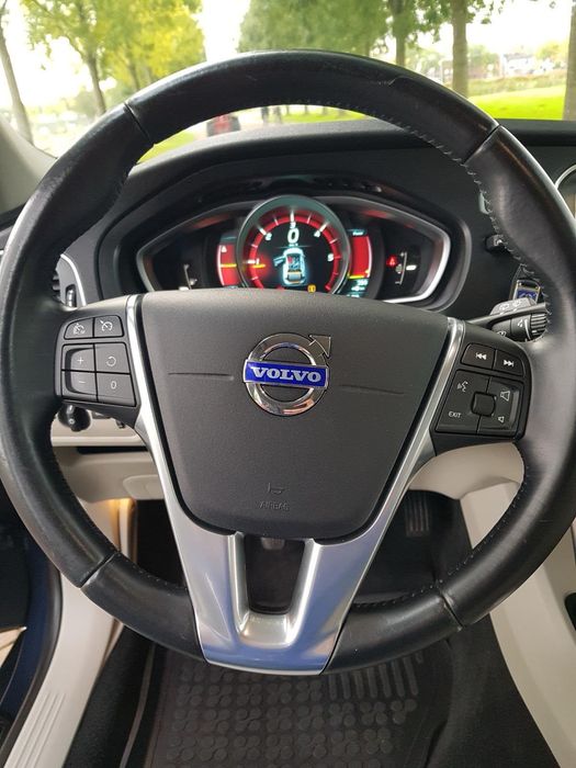 Sprzedam Volvo V40
