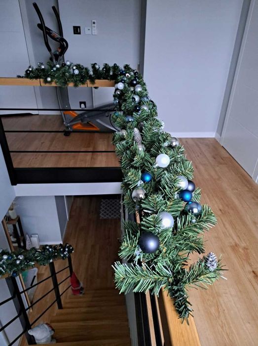 XXL 300CM Girlanda Świąteczna Choinkowa Stołowa Zielona Na Okno Schody