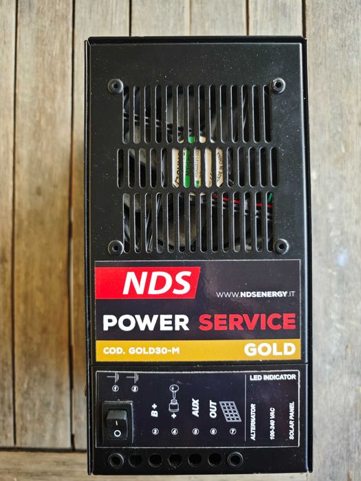Booster Carregador triplo NDS Powerservice GOLD30-M DC-DC
