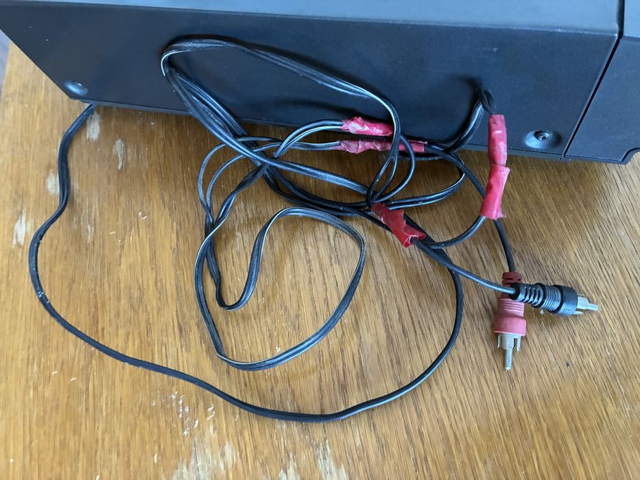 Zestaw audio Phillips z serii 9300