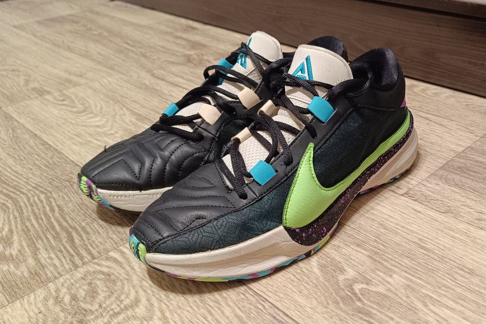 Nike zoom freak 5