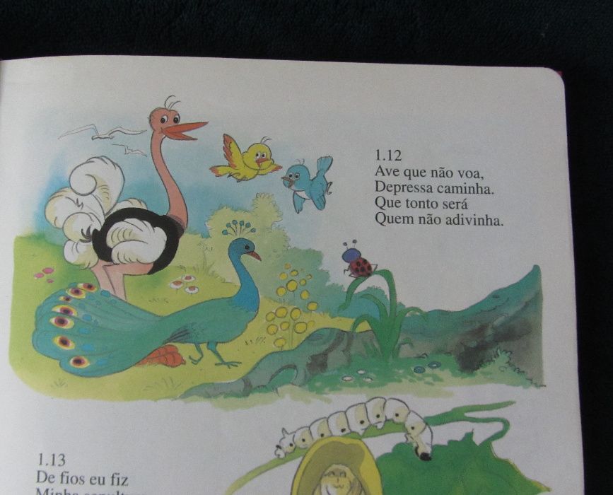 Livro infantil "As 323 Adivinhas Mais Famosas" - 4.ª edição