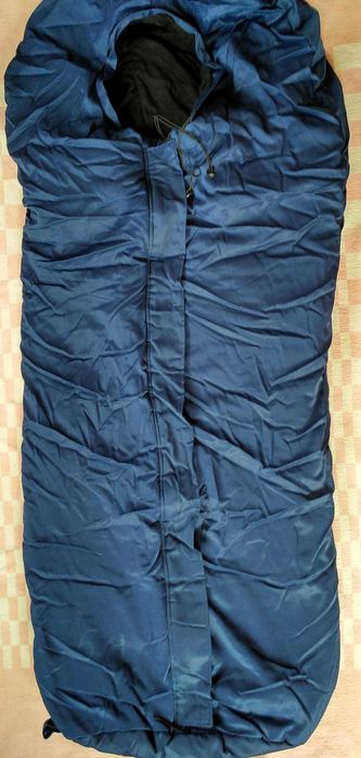 Штатний Зимовий спальний мішок ЗСУ з компресійною сумкою.