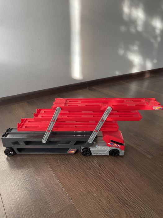 Вантажівка, трейлер, автовоз, транспортер Hot Wheels Mega Hauler, PRO