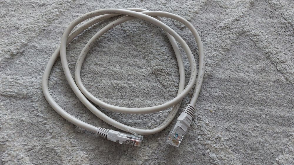 Kabel sieciowy LAN ETHERNET RJ-45 UTP