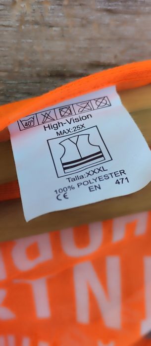 Желет, с отражателями, желтого яркого цвета