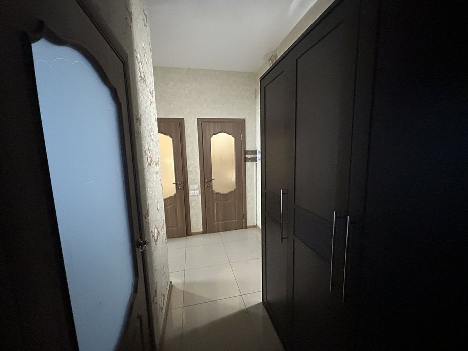 Оренда 2-х кімнатної квартири ЖК Театральний