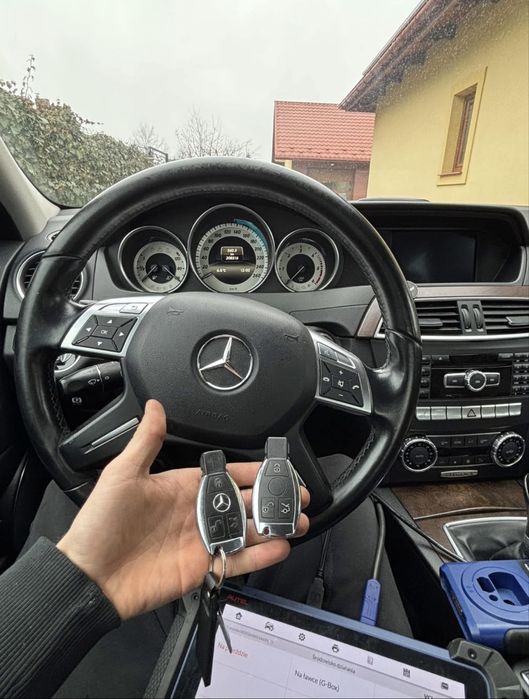 Dorabianie Kluczy Klucz Pilot Mercedes Benz Vito Sprinter A klasa C