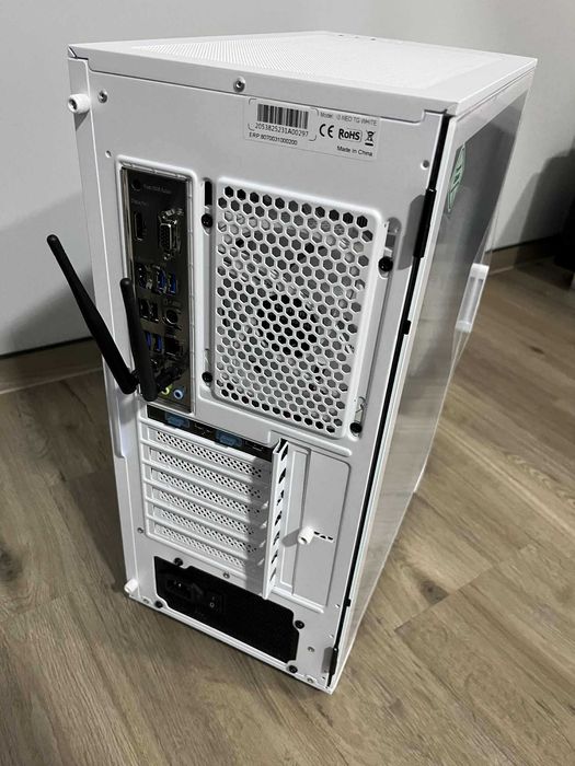 Komputer gamingowy komputer stacjonarny komputer do gier LED