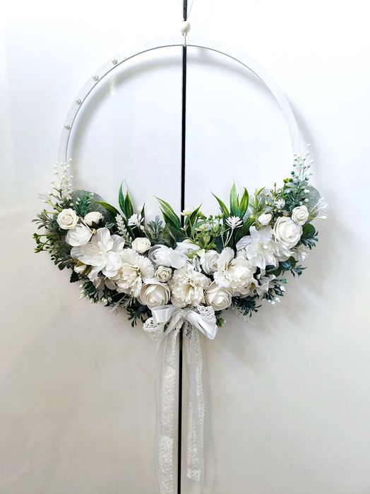 Wianek kwiatowy wiosenny 30 cm