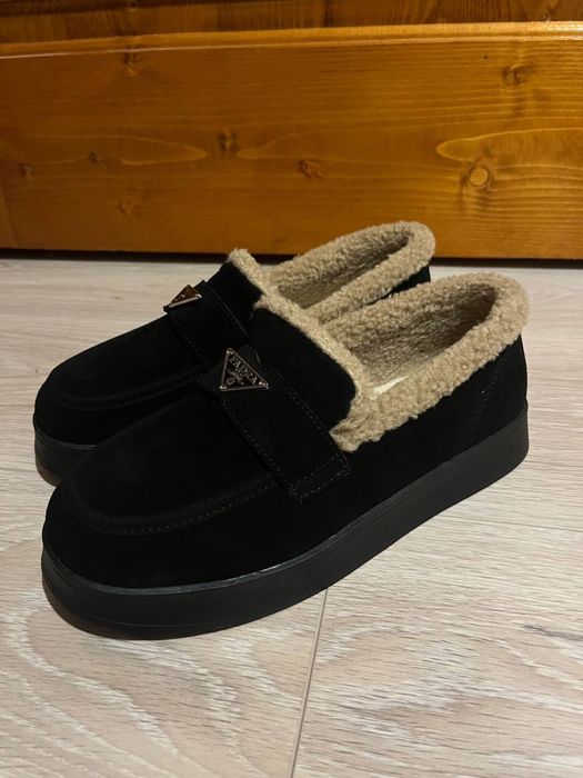 трендові тепленькі лофери