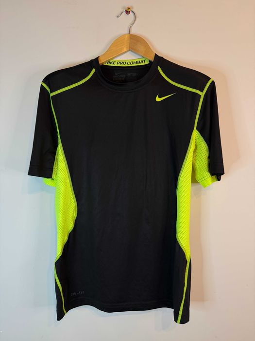 Koszulka sportowa Nike pro combat czarna z logiem M