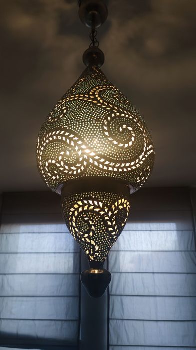 Lampa wisząca w stylu marokańskim – metalowa, ażurowa, 86 cm