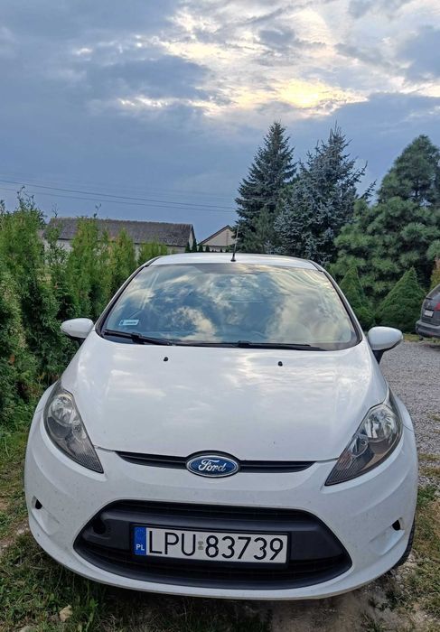Samochód Ford Fiesta MK7