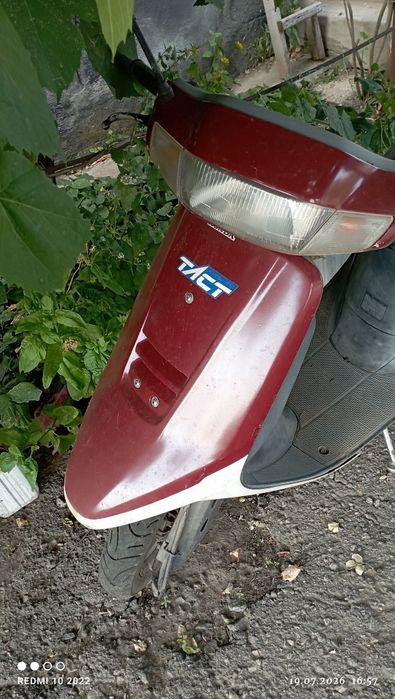 Продам Honda Tact 24. Потребує незначного ремонту.