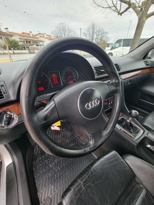 Audi A4 Avant 1.9Tdi 130cv Nacional / Full Pele