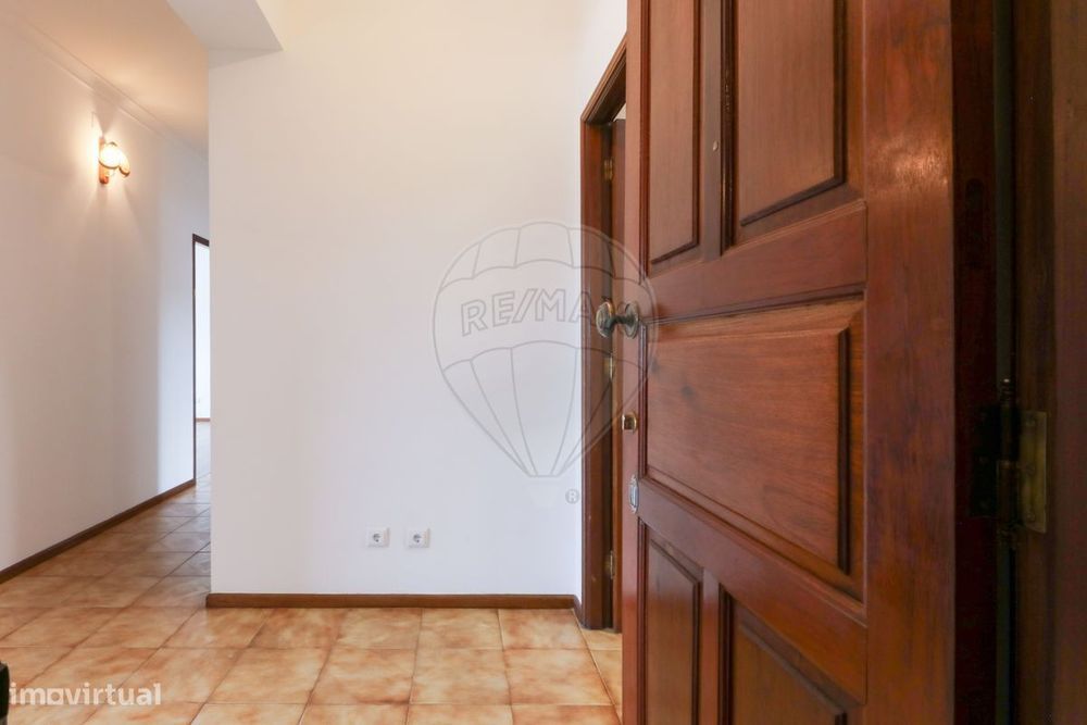 Apartamento T4 para venda