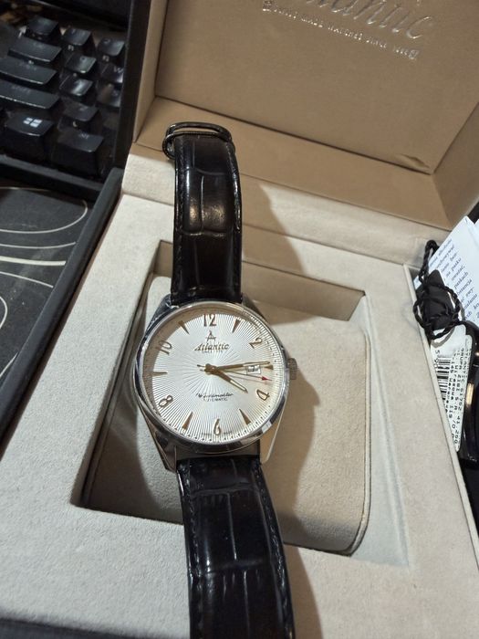 Zegarek Atlantic
