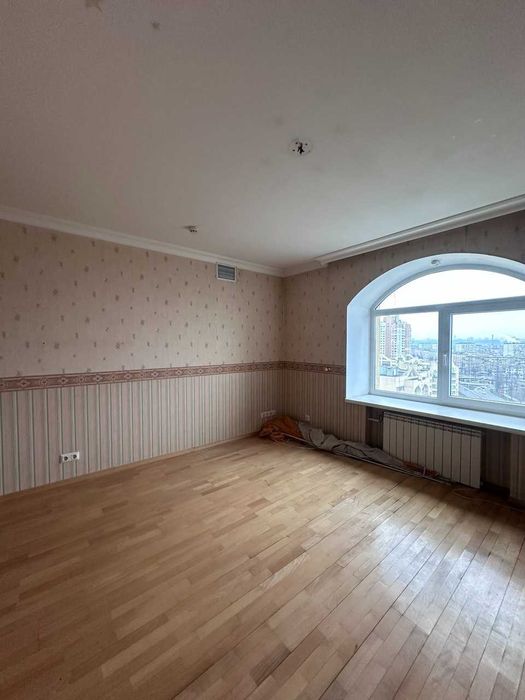 780$м2 пр-т Володимира Івасюка 22 Мінська Оболонський р-н Оазис