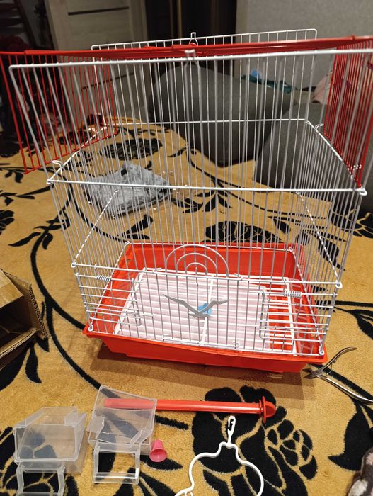 Клітка для папуг