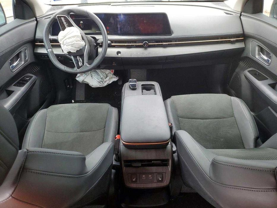 NISSAN ARIYA  двері передні задні