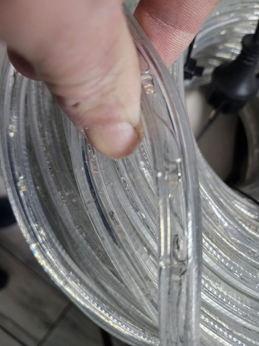 Sprzedania wąż  ledową ciepła barwa i zimna okolo 70 m bieżących