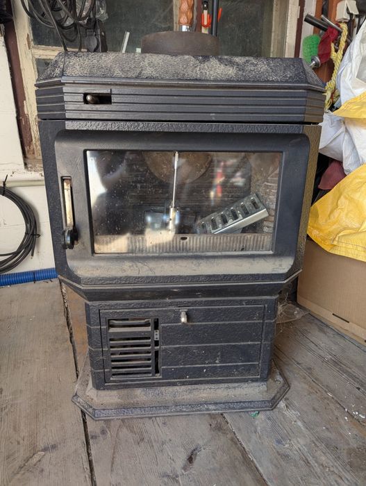 Kominek jotul żeliwny